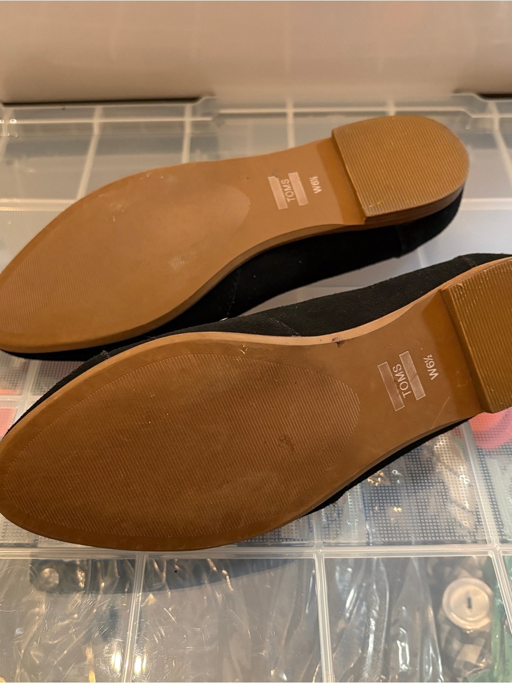 Toms Black Suede Slip-On Flats~6 1/2
0019 - Picture 7 of 7